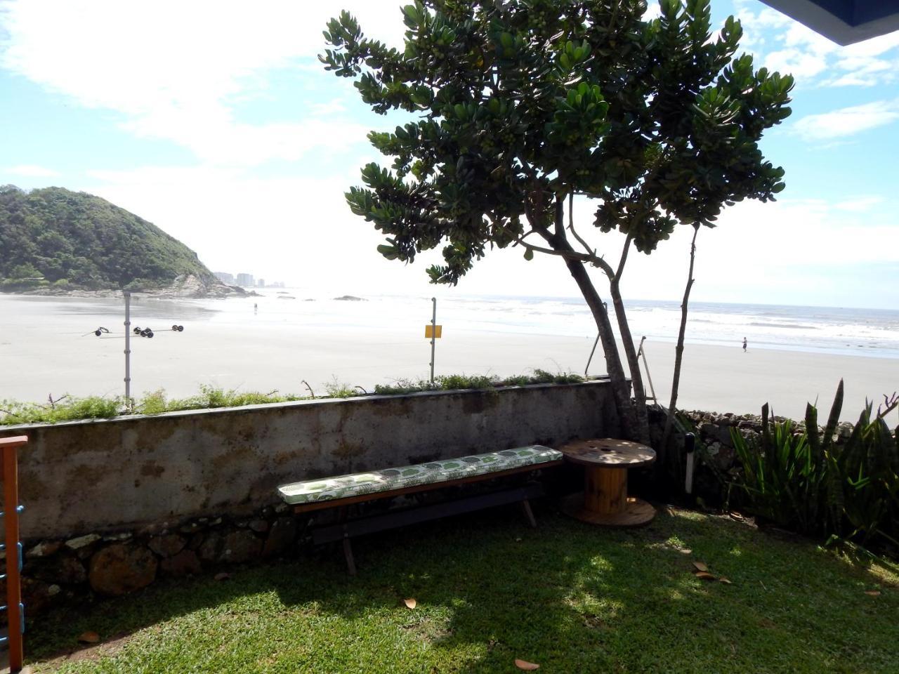 Pousada Sobre As Pedras Itanhaem Exterior photo